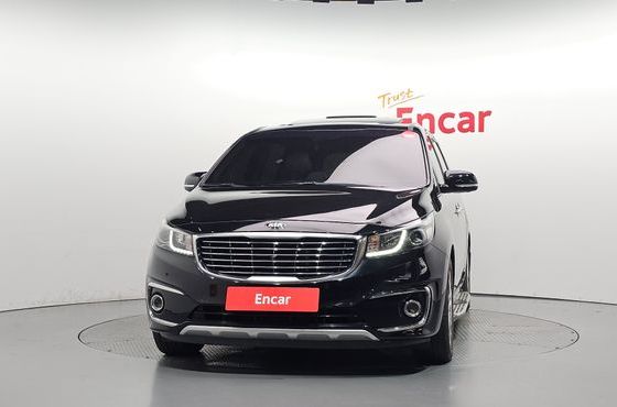 Kia Carnival 9-Seater Noblesse Special — пробег 111 943 км — фото 3 из 5
