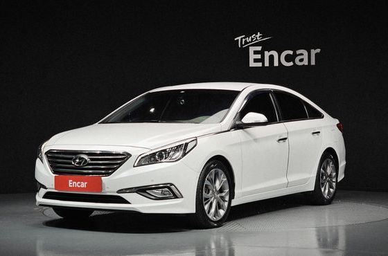 Hyundai Sonata 2.0 Premium Special — пробег 127 588 км — фото 1 из 5
