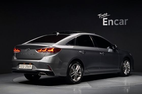 Hyundai Sonata 2.0 Premium Special — пробег 75 648 км — фото 2 из 5