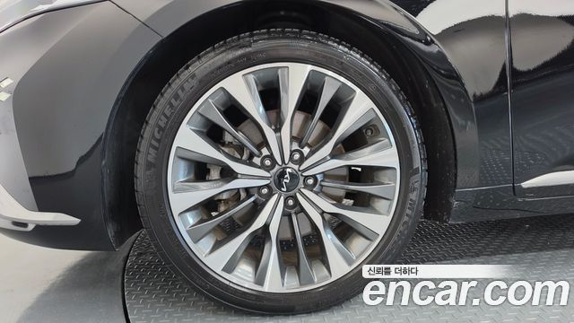 Kia K8 из Кореи Encar