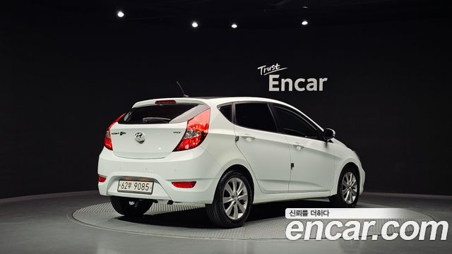 Hyundai Accent из Кореи Encar