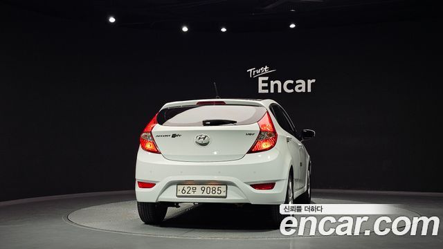 Hyundai Accent из Кореи Encar