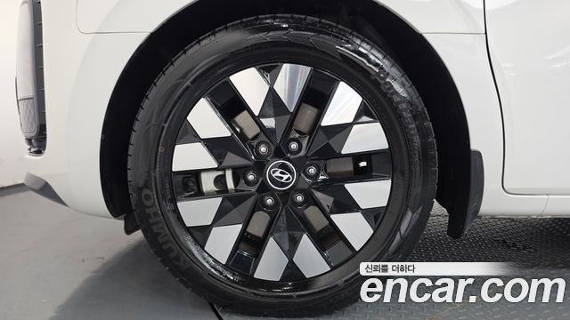 Hyundai Staria из Кореи Encar