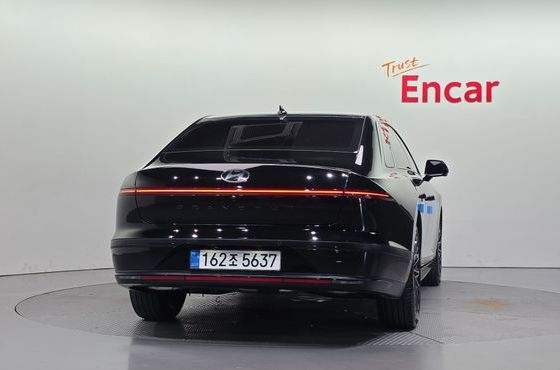 Hyundai Grandeur Calligraphy — пробег 17 749 км — фото 4 из 5