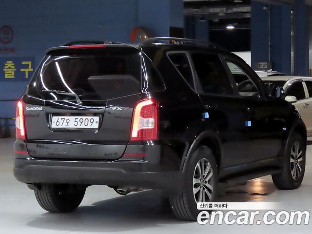 Ssangyong Rexton 2.0 4WD RX7 Luxury — пробег 262 537 км — фото 2 из 5
