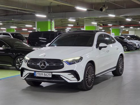 Mercedes-Benz GLC-Class GLC300 4MATIC Coupe — пробег 17 814 км — фото 1 из 5