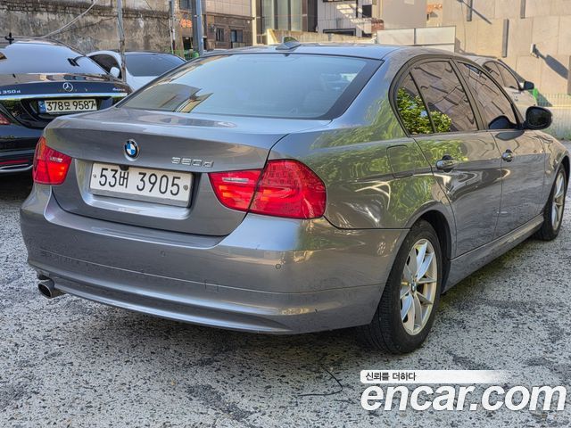 BMW 3-Series 320d Sedan — пробег 165 372 км — фото 4 из 5