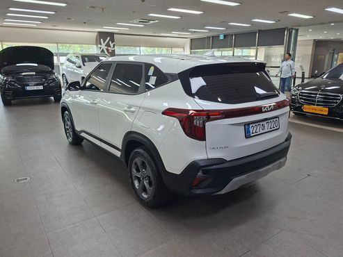 Kia Seltos Gasoline 2.0 2WD Trendy — пробег 6 980 км — фото 2 из 5