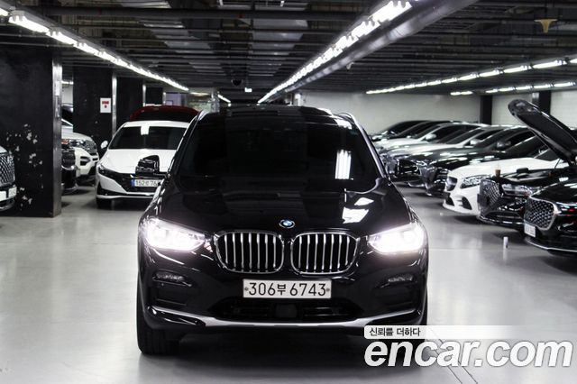 BMW X4 xDrive20i xLine — пробег 75 300 км — фото 2 из 5