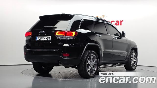 Jeep Cherokee 3.6 Limited WK2 — пробег 86 135 км — фото 2 из 5