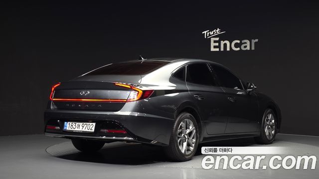Hyundai Sonata 2.0 Premium Plus — пробег 100 954 км — фото 2 из 5