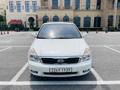 Kia Carnival Grand Carnival GLX Deluxe — пробег 181 270 км — фото 2 из 5