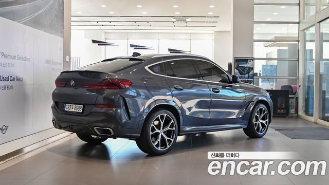 BMW X6 xDrive40i M Sport — пробег 51 201 км — фото 2 из 5