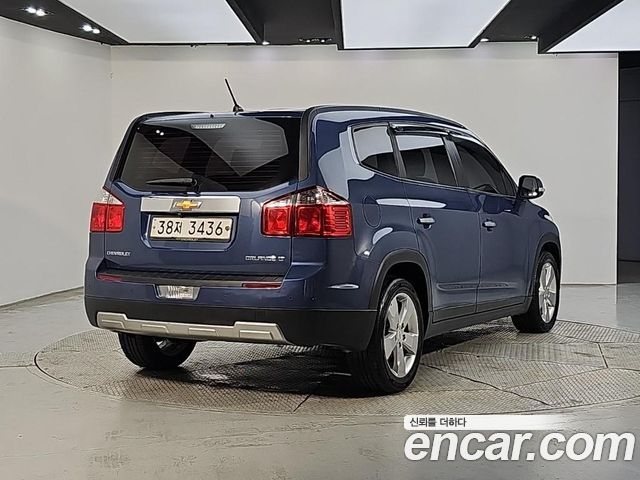 Chevrolet (Daewoo) Orlando 2.0 Diesel LT Safety Pack — пробег 139 607 км — фото 4 из 5
