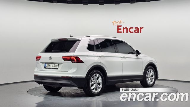 Volkswagen Tiguan из Кореи Encar