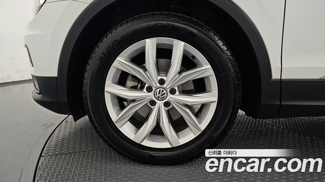 Volkswagen Tiguan из Кореи Encar