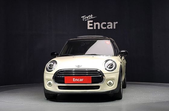 Mini Cooper 5Door HIGH 3rd — пробег 88 644 км — фото 3 из 5