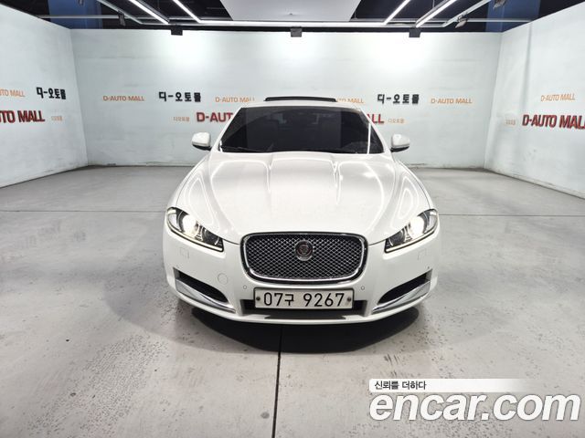 Jaguar XF 2.2D Luxury X250 — пробег 120 900 км — фото 2 из 5