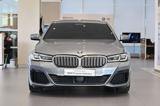 BMW 5-Series 520i M Sport — пробег 19 455 км — фото 3 из 3