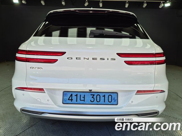 Genesis GV70 e-AWD — пробег 109 402 км — фото 2 из 5