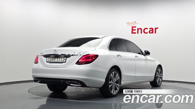 Mercedes-Benz C-Class из Кореи Encar