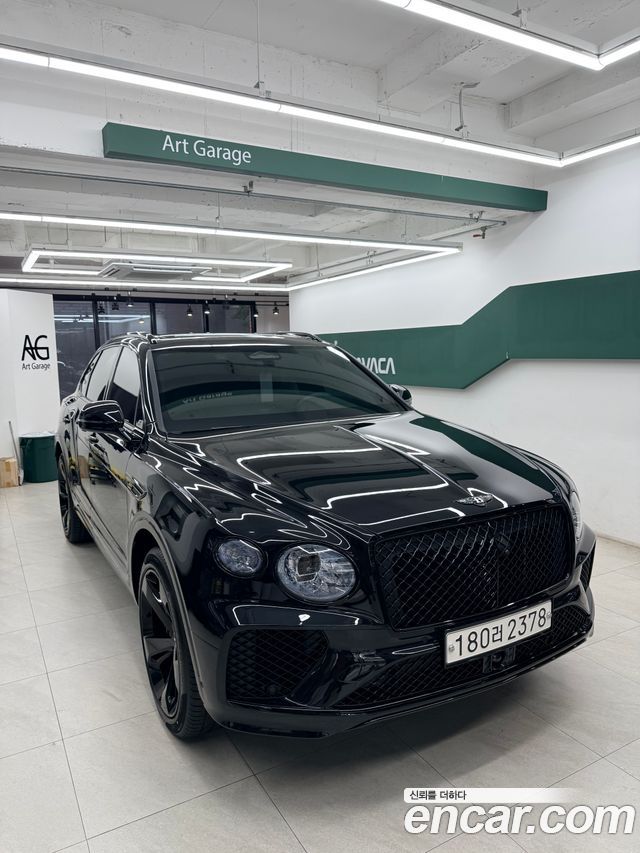 Bentley Bentayga 4.0 V8 S — пробег 3 450 км — фото 5 из 5