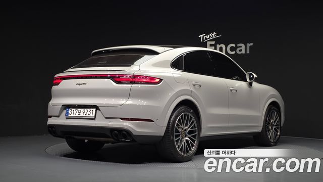 Porsche Cayenne 3.0 COUPE PLATINUM EDITION — пробег 33 572 км — фото 2 из 5