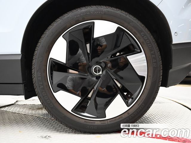 Volvo EX30 Ultra — пробег 5 000 км — фото 5 из 5