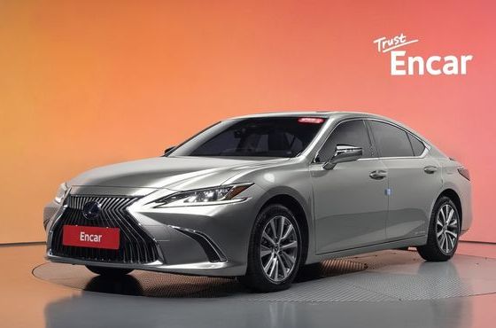 Lexus ES Supreme — пробег 120 395 км — фото 1 из 5