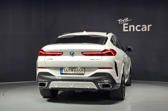BMW X6 xDrive30d M Sport — пробег 5 666 км — фото 4 из 5