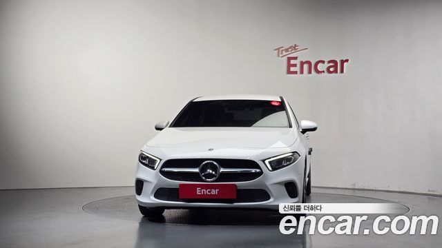 Mercedes-Benz A-Class A220 Sedan — пробег 21 766 км — фото 3 из 5
