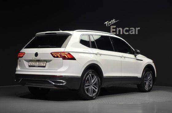 Volkswagen Tiguan 2.0 TSI Prestige — пробег 64 808 км — фото 2 из 5