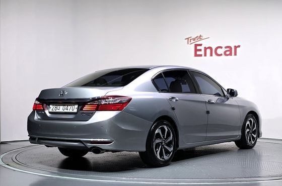 Honda Accord 2.4 9th — пробег 123 750 км — фото 2 из 5