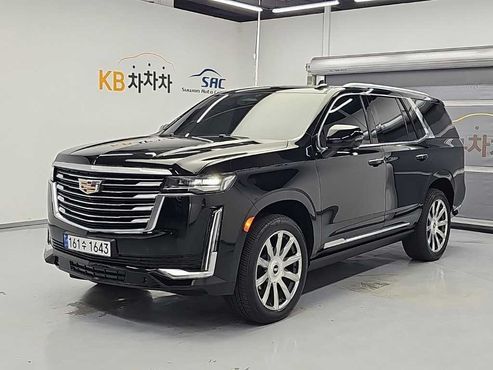 Cadillac Escalade 6.2 Premium Luxury Platinum — пробег 12 328 км — фото 1 из 5