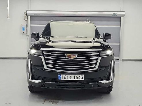 Cadillac Escalade 6.2 Premium Luxury Platinum — пробег 12 328 км — фото 2 из 5