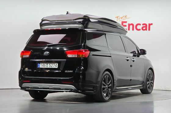 Kia Carnival Gasoline 9-seater Limousine(Special vehicle) — пробег 181 885 км — фото 2 из 5