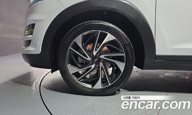 Hyundai Tucson из Кореи Encar