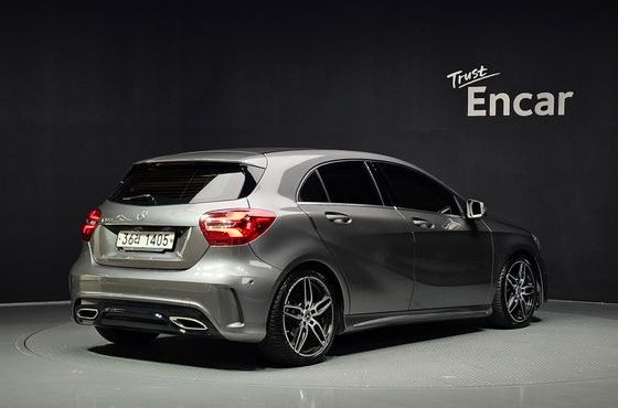 Mercedes-Benz A-Class A200 AMG Line — пробег 53 164 км — фото 2 из 5