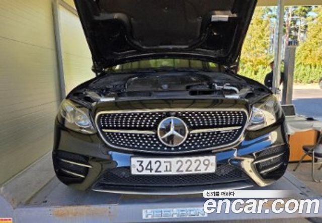 Mercedes-Benz E-Class E53 AMG 4MATIC+ — пробег 151 798 км — фото 1 из 2