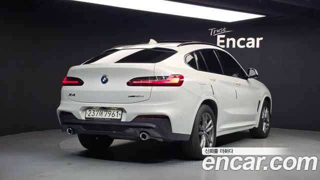 BMW X4 xDrive20d M Sport — пробег 60 921 км — фото 2 из 5