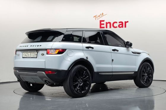 Land Rover Range Rover Evoque 2.0 TD4 HSE — пробег 98 628 км — фото 2 из 5