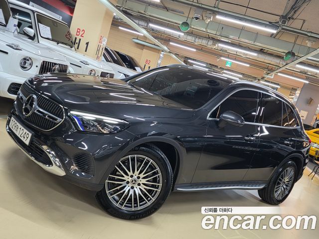 Mercedes-Benz GLC-Class GLC220 d 4MATIC — пробег 2 700 км — фото 1 из 5