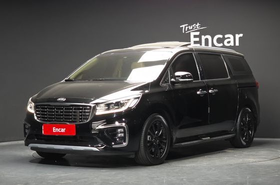 Kia Carnival 7-Seater Limousine President — пробег 67 883 км — фото 1 из 5