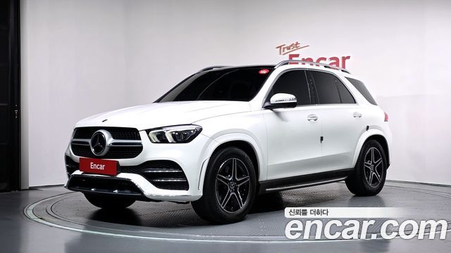 Mercedes-Benz GLE-Class GLE450 4MATIC — пробег 69 618 км — фото 1 из 5