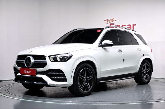 Mercedes-Benz GLE-Class GLE450 4MATIC — пробег 69 618 км — фото 1 из 5