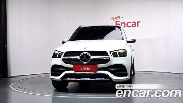Mercedes-Benz GLE-Class GLE450 4MATIC — пробег 69 618 км — фото 3 из 5