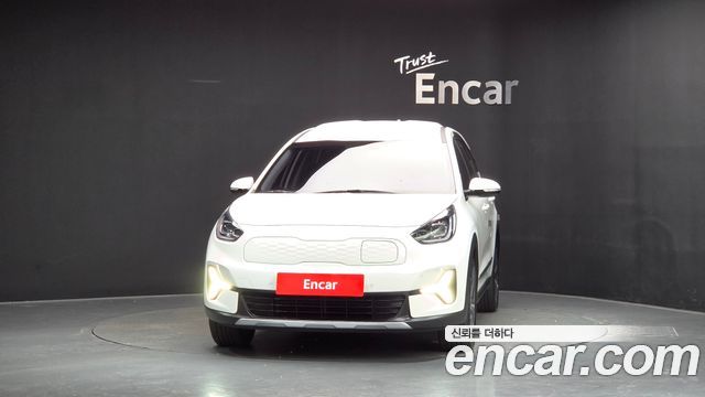Kia Niro Air — пробег 147 623 км — фото 3 из 5