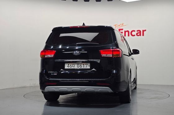 Kia Carnival Gasoline 9-seater Noblesse — пробег 138 433 км — фото 4 из 5