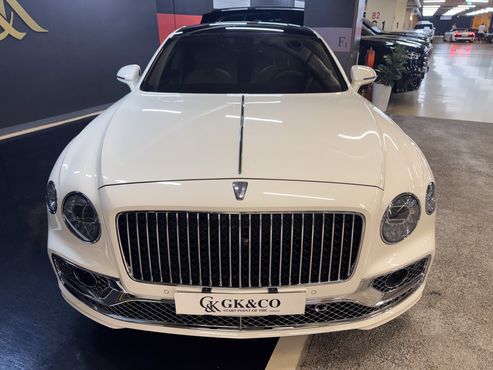 Bentley Flying Spur 4.0 — пробег 88 100 км — фото 3 из 5