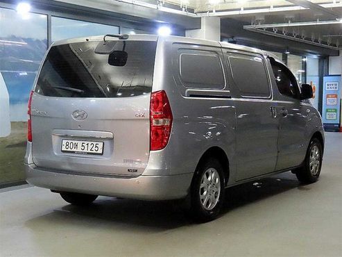 Hyundai Starex 3-Seater VAN CVX Luxury — пробег 263 274 км — фото 4 из 5